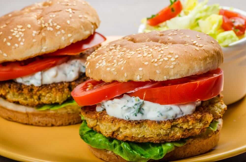 Airfryer Cauliflower Veggie Burger Recipe | Recipe This